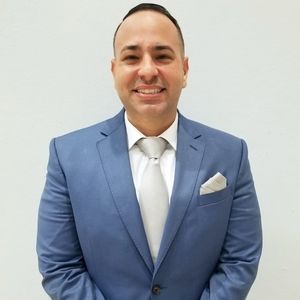 Meet your Posher, Mitchell